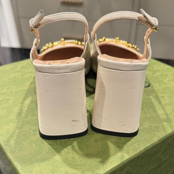 Gucci Women's Cream and Gold Block Heels - Picture 3 of 6